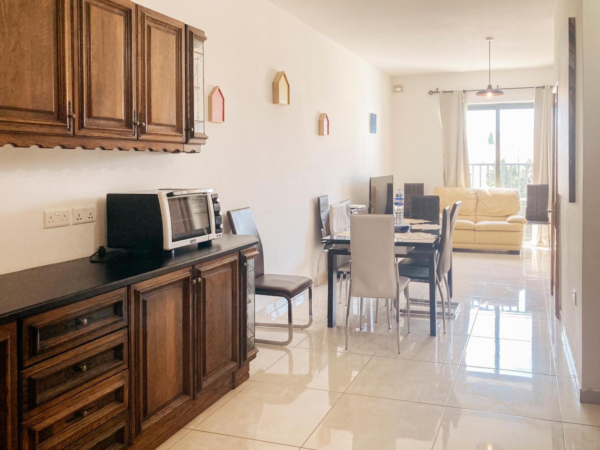 Xl Central Home - Sleeps 10 People Pietà Zewnętrze zdjęcie